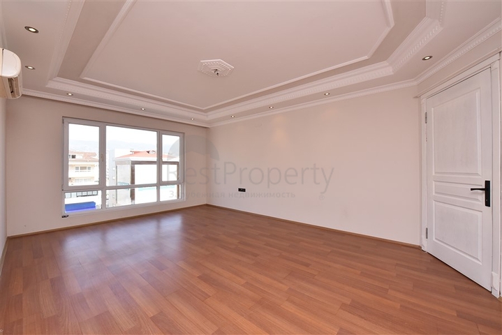 شقق واسعة في الانيا - تصميم 3 غرف وصالة -في منطقة اوبا / الانيا 