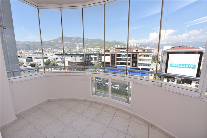 شقق واسعة في الانيا - تصميم 3 غرف وصالة -في منطقة اوبا / الانيا 