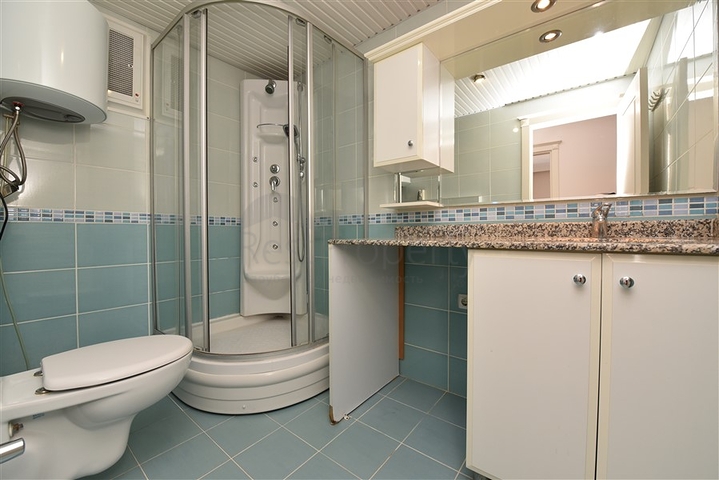 شقق واسعة في الانيا - تصميم 3 غرف وصالة -في منطقة اوبا / الانيا 