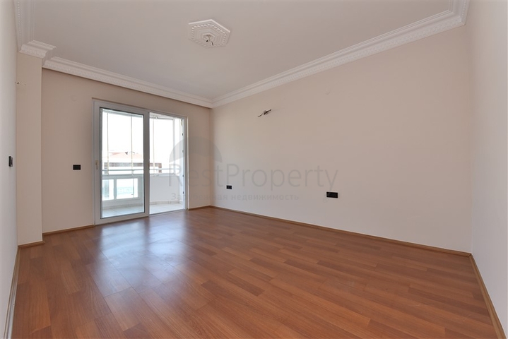 شقق واسعة في الانيا - تصميم 3 غرف وصالة -في منطقة اوبا / الانيا 