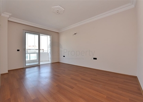 شقق واسعة في الانيا - تصميم 3 غرف وصالة -في منطقة اوبا / الانيا 