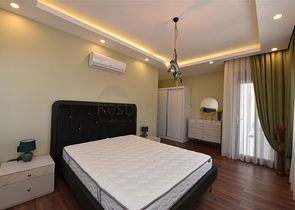 شقة واسعة في الانيا - 3 غرف نوم وصالة -ضمن مجمع فاخر -في كاستل / الانيا 