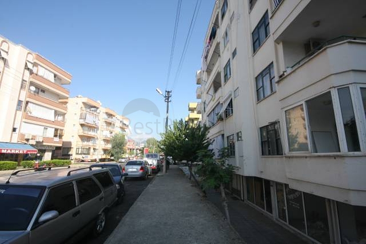 شقة للبيع في قلب مدينة الانيا 