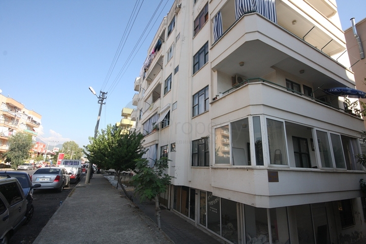 شقة للبيع في قلب مدينة الانيا 