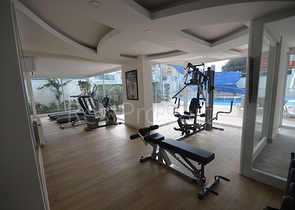 مجمع جديد فاخر في ماهموت لار / الانيا 