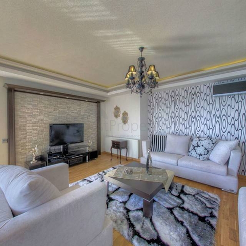 شقة فاخرة للبيع في انطاليا