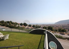 شقق فاخرة للبيع في مركز مدينة ألانيا 