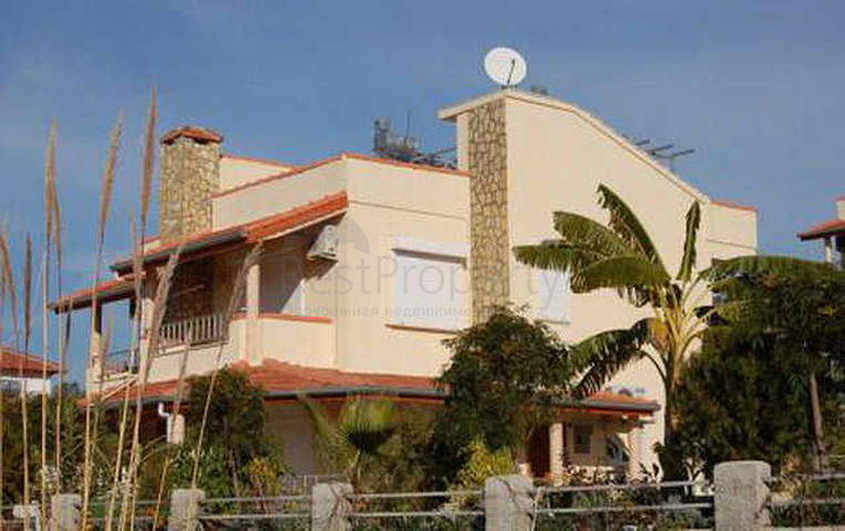 فيلا للبيع في أفسللار 