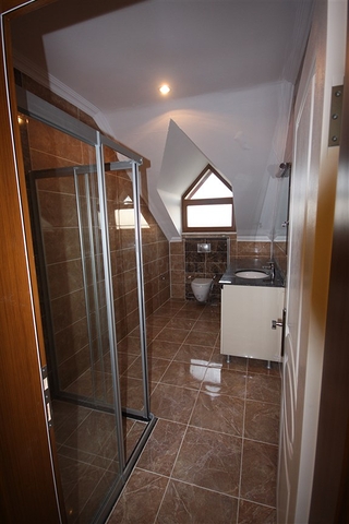 شقق فاخرة مجهزة بالكامل وبينت هاوس للبيع في أوبا / ألانيا 