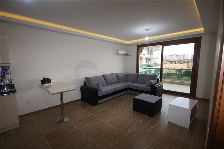 شقق فاخرة مجهزة بالكامل وبينت هاوس للبيع في أوبا / ألانيا 