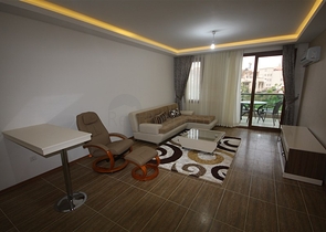 شقق فاخرة مجهزة بالكامل وبينت هاوس للبيع في أوبا / ألانيا 