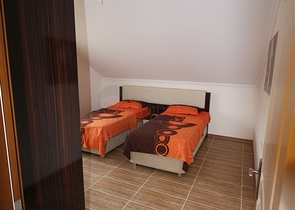 شقق فاخرة مجهزة بالكامل وبينت هاوس للبيع في أوبا / ألانيا 