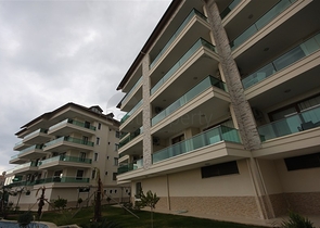 شقق فاخرة مجهزة بالكامل وبينت هاوس للبيع في أوبا / ألانيا 