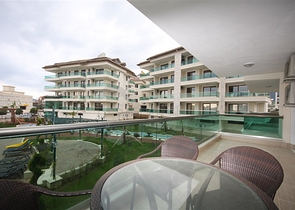 شقق فاخرة مجهزة بالكامل وبينت هاوس للبيع في أوبا / ألانيا 