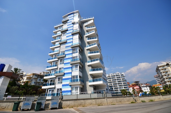 مجمع عصري في ألانيا / انطاليا