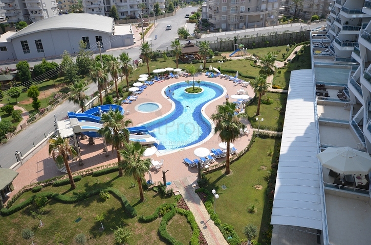 مجمع عصري في ألانيا / انطاليا