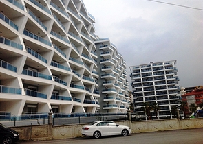 مجمع عصري في ألانيا / انطاليا