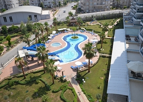 مجمع عصري في ألانيا / انطاليا