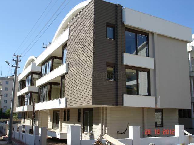 شقق فاخرة للبيع ضمن مجمع جديد في لارا / انطاليا 