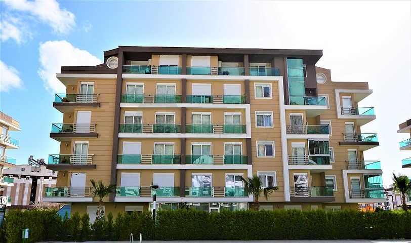 شقق جديدة للبيع في كونيالتي / انطاليا 