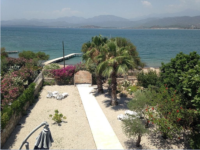 فيلات للبيع في فتحية 