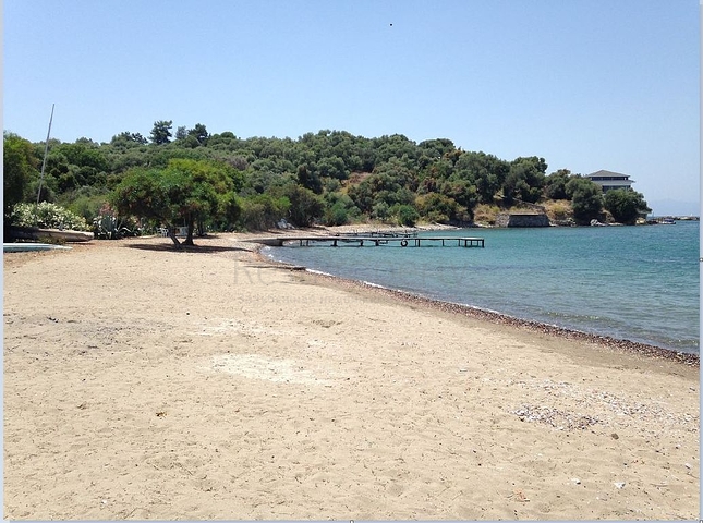 فيلات للبيع في فتحية 