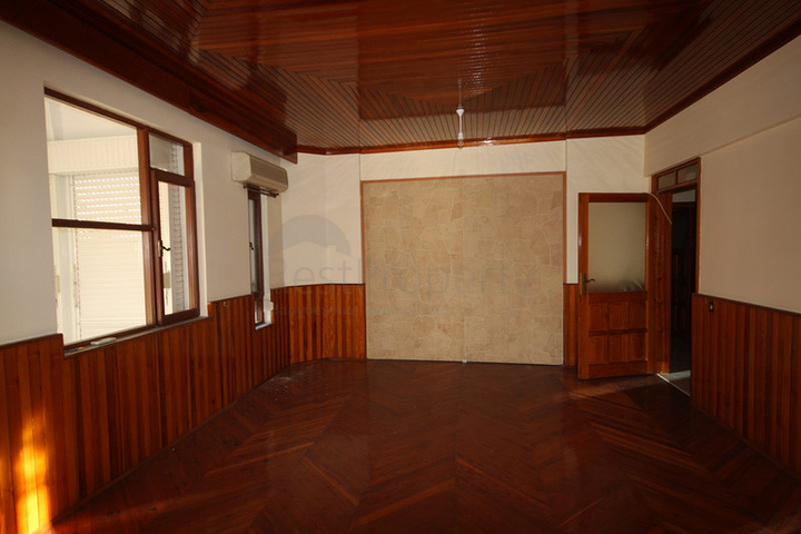 شقق باطلالات بحرية للبيع في الانيا 