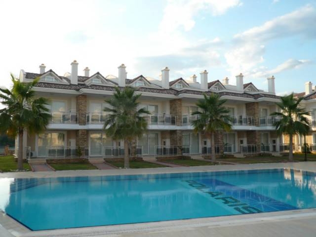 شقق في فتحية بمساحات مختلفة 