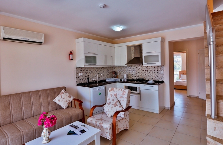 شقق في فتحية بمساحات مختلفة 