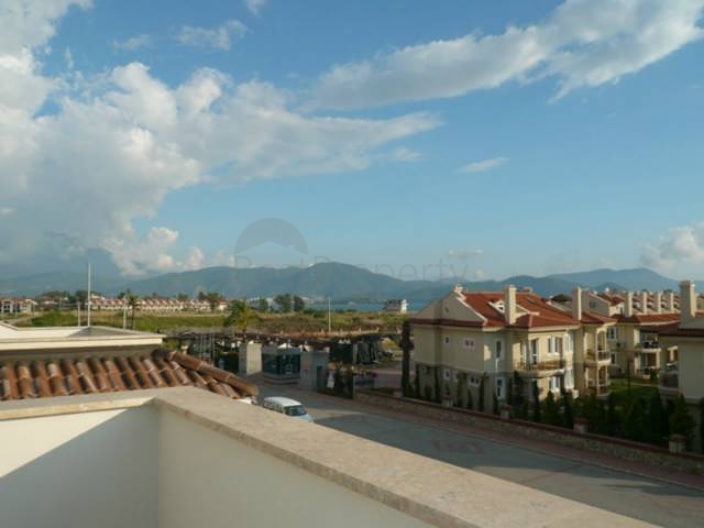 شقق في فتحية بمساحات مختلفة 