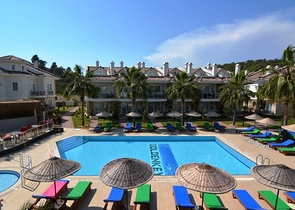 شقق في فتحية بمساحات مختلفة 