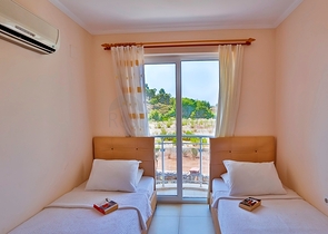 شقق في فتحية بمساحات مختلفة 