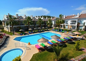 شقق في فتحية بمساحات مختلفة 