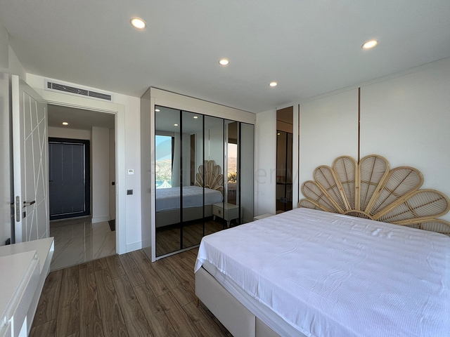 مشروع بوتيك من 8 فيلات مع مناظر خلابة للبحر والجبل في راوين جوندوجان