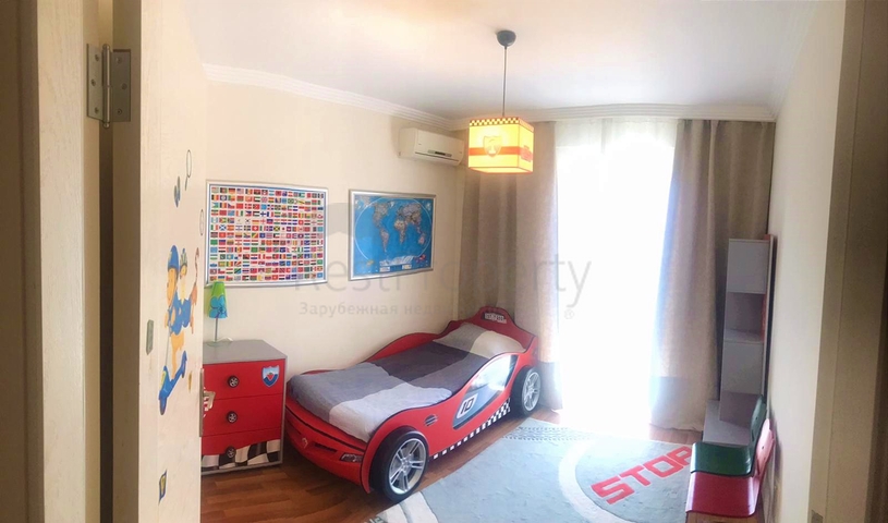 شقة 2 + 1 300 متر من البحر