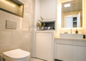 عرض شقة على السطر الأول من المجمع المتميز