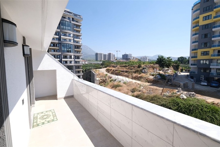 دوبلكس 2 + 1 في منطقة محمودلار