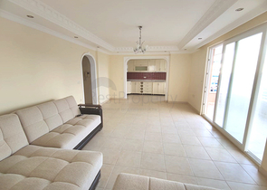 بنتهاوس من خمس غرف في محمودلار 