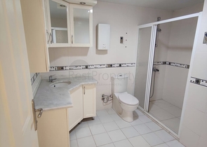 بنتهاوس من خمس غرف في محمودلار 