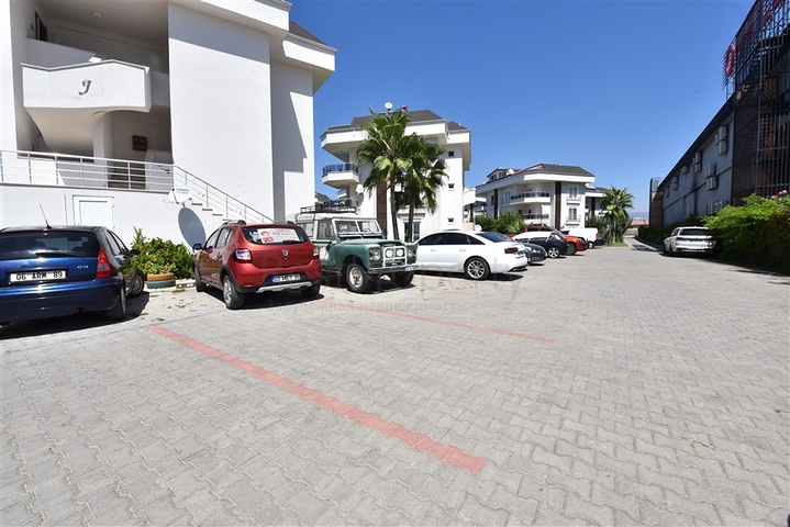 دوبلكس واسع 3+1 في منطقة توركلر