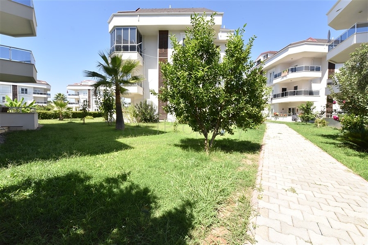 دوبلكس واسع 3+1 في منطقة توركلر