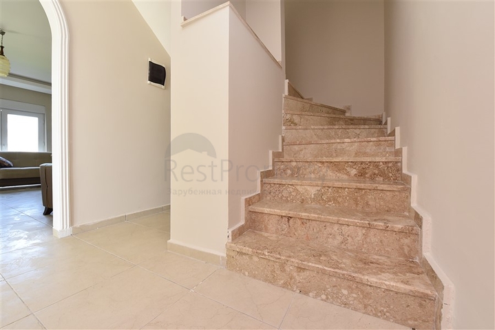 دوبلكس واسع 3+1 في منطقة توركلر