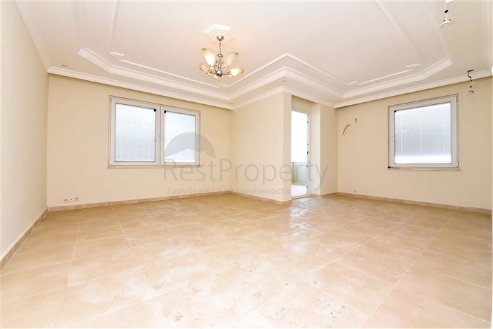 شقة 4+1 مع مطبخ منفصل في محمودلار