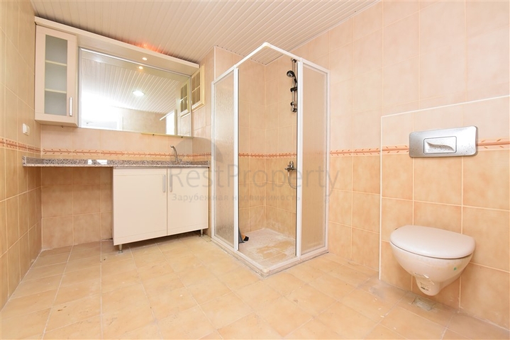 شقة 4+1 مع مطبخ منفصل في محمودلار