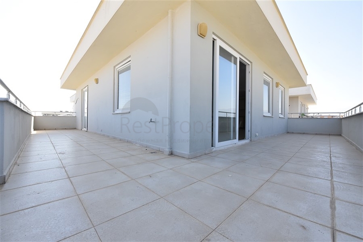 شقة 4+1 مع مطبخ منفصل في محمودلار