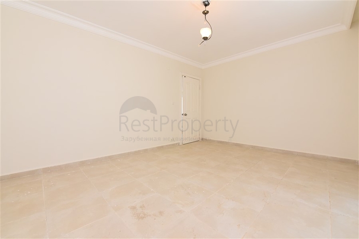 شقة 4+1 مع مطبخ منفصل في محمودلار