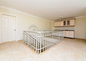 شقة 4+1 مع مطبخ منفصل في محمودلار