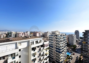 شقة 4+1 مع مطبخ منفصل في محمودلار