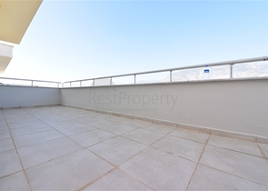 شقة 4+1 مع مطبخ منفصل في محمودلار