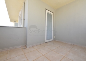 شقة 4+1 مع مطبخ منفصل في محمودلار